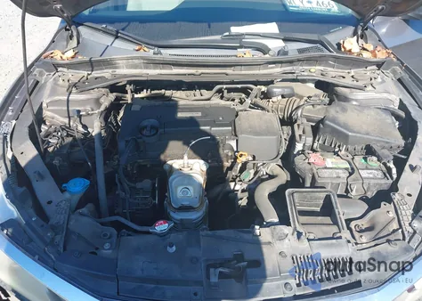 2017 Honda Accord Ex from USA, damaged, VIN 1HGCR2F7XHA015731